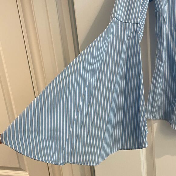 EUC Milly 100% Cotton Top with Flared Sleeves Blue Striped Sz. 10 - Picture 4 of 6